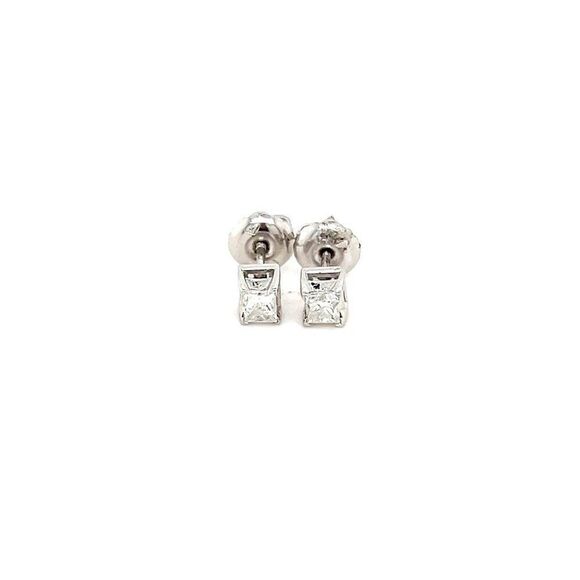 Diamond princess cut studs - Picture 1 of 9